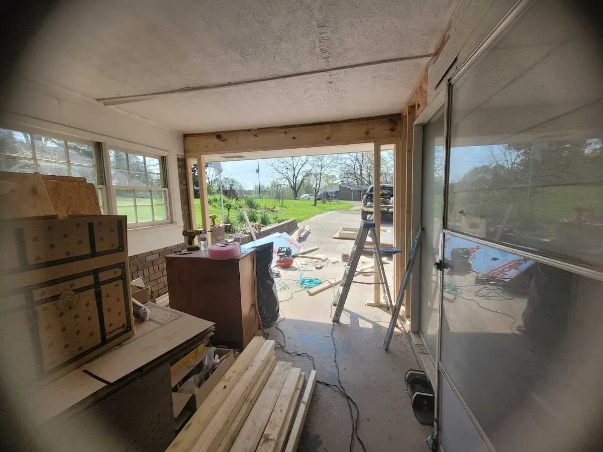 Air movers and dehumidifier for Drying & Dehumidification in Garden City